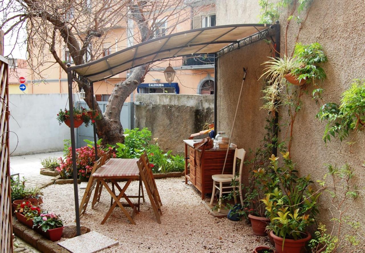 Casa Satta 1925 Ξενοδοχείο Όλμπια Εξωτερικό φωτογραφία